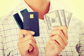 Кредитная карта против кредита: сравнение преимуществ
